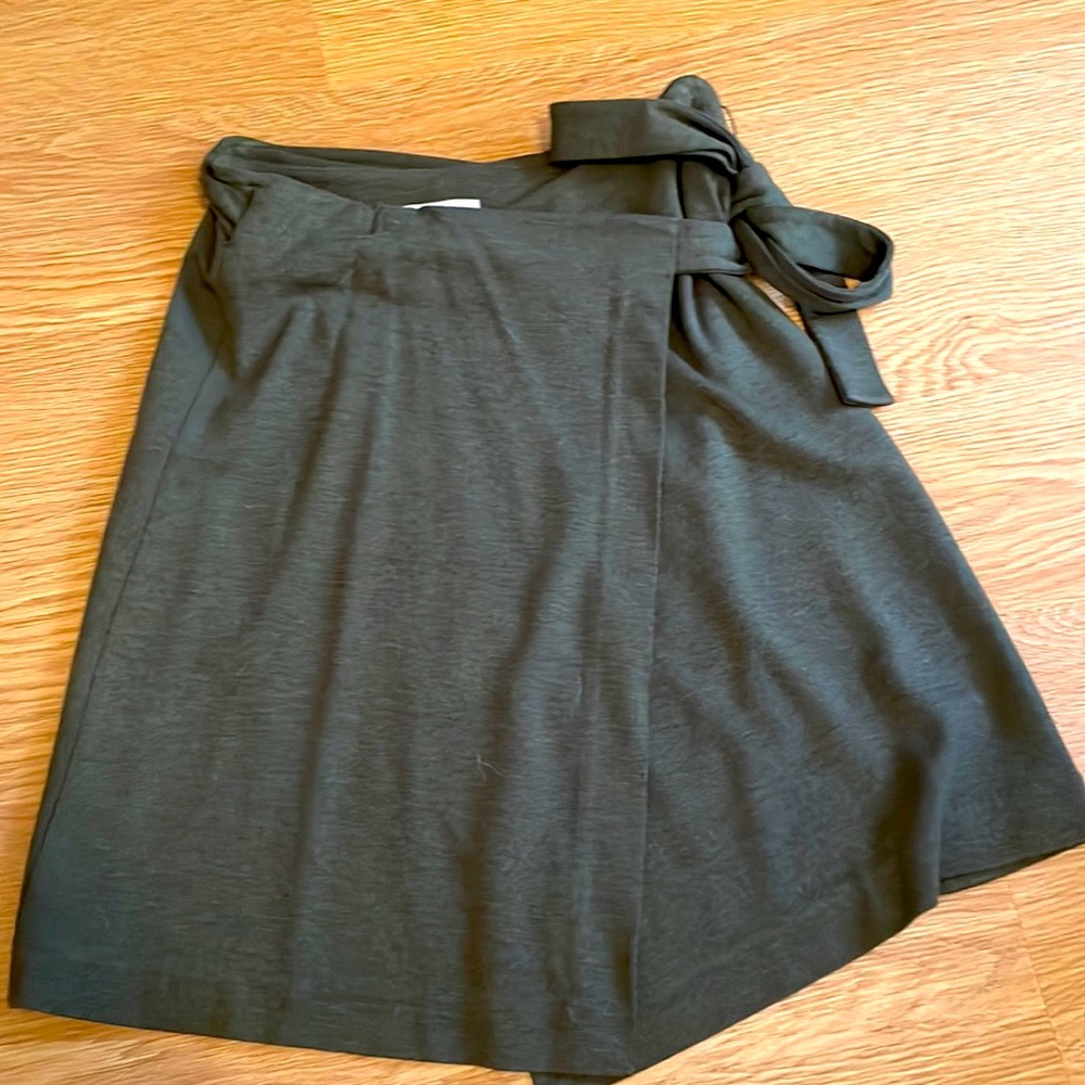 Loft green wrap skirt